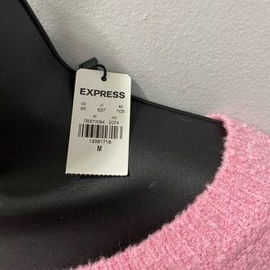 NWT Express Top